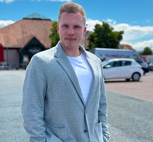 CEO
